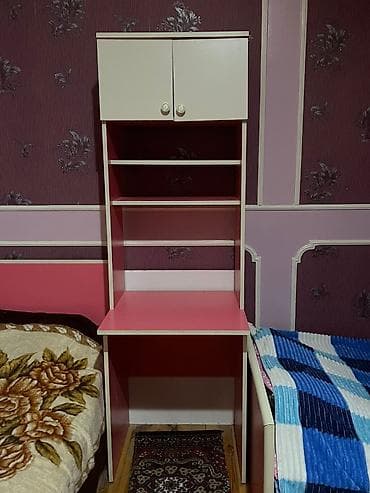 Oğlan və qız üçün, İşlənmiş, Siyirməsiz, Yazı masası, Stulsuz