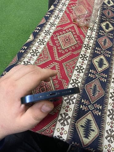 i̇pone 5s: IPhone 13, Mavi, Face ID — 3