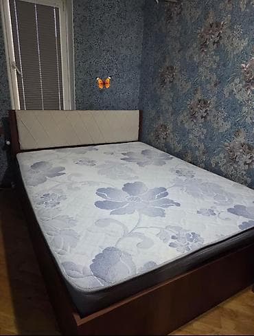 taxt carpayilar: Taxt 199m bazası var matrasi bahalidi səliqəli istifadə olunub ünvan — 1