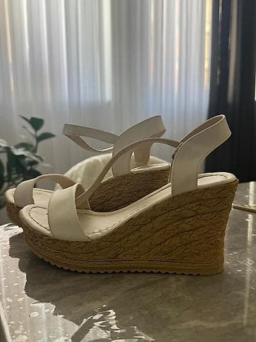 qiz ucun mekteb cantalari: - Açıq mavi rəngli denim kombinezon: qısa qollu, yaxalıqlı, ön hissədə — 8