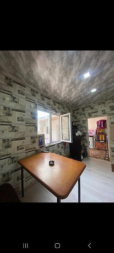 nabor: Menzil Buzovna yolunda yerlesir tam yola dayanacaga ayagla 10 deqiqe — 10