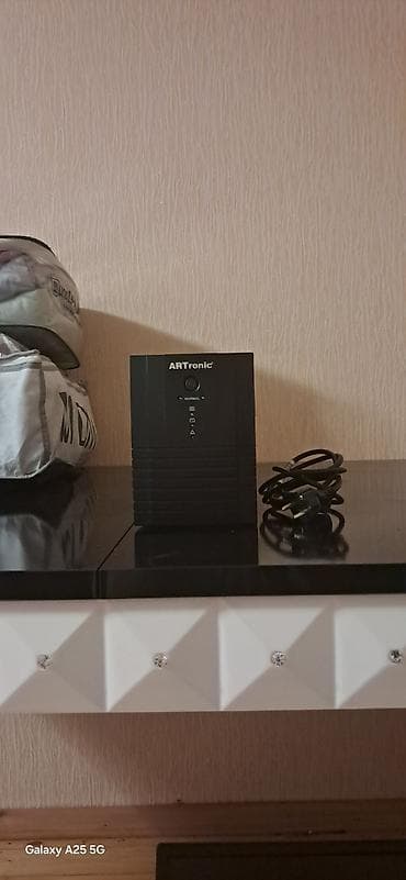 mini laptop: ARTtronic UPS (fasiləsiz enerji təchizatı) - Marka/model: ARTronic — 2