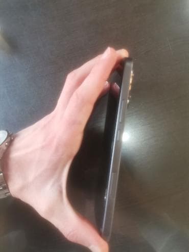 iphone 13 pro max 1 tb ikinci el: Honor 400 Lite, 256 GB, rəng - Qara, Barmaq izi, İki sim kartlı, Face ID — 3