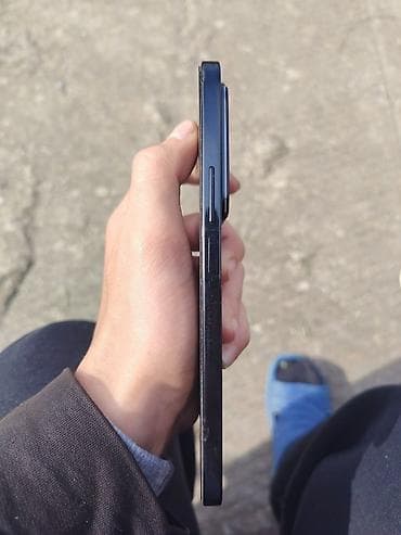 kredit telefon: Samsung i8000 Omnia II, 256 GB, rəng - Qara, Barmaq izi, Face ID — 4