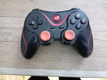 İki ədəd simsiz oyun pultu (gamepad) - Rəng: qara, qırmızı vurğularla — 3