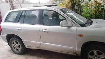 ural az: Hyundai Santa Fe, gümüşü rəng, benzinlə işləyən krossover/SUV — 2