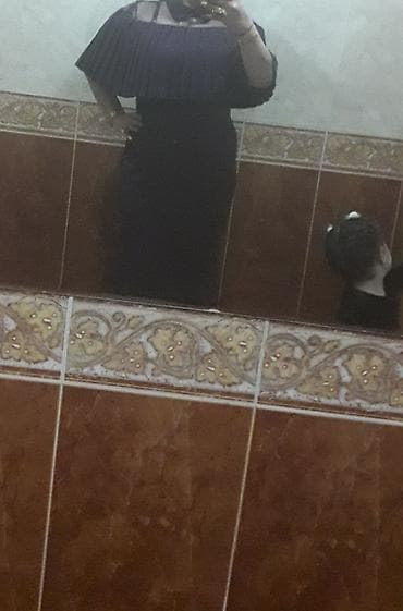 mini don: Uzun balıq ətəkli dar dondu razmer 40-42 gözəl rəngi və eyinde oturuşu — 2