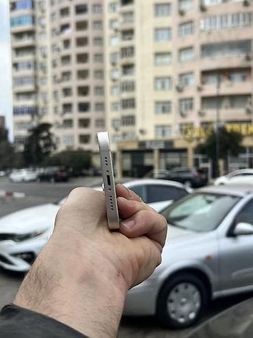 ayfon 22: IPhone 14, 128 ГБ, Белый, Беспроводная зарядка, Face ID — 3