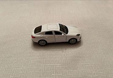 oyuncaqları: Ağ rəngli metal avtomobil modeli - Korpus: metaldan, detallı kuzov — 4