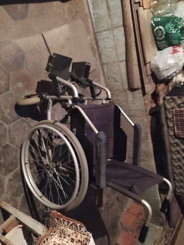 инвалидная коляска отдам даром: Əlil arabası satilir — 2