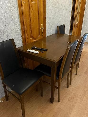 partdadan satisi: Kod 4227 Masa dəsdi satilir 120 axn . 4 stul daxil Yasamal rayonu — 1