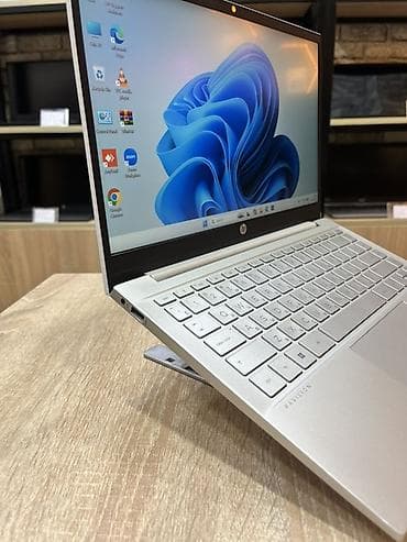 mini notebook computer: İşlənmiş HP Pavilion, 14 ", Intel Core i3, 256 GB, Ödənişli çatdırılma — 3