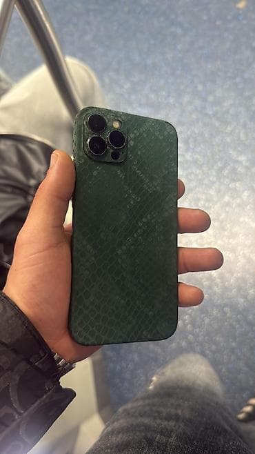 iphone 12 mini ekran: IPhone 11 Pro, Yaşıl, Face ID — 3