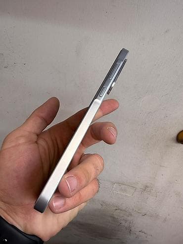 islenmis telefon: Samsung Galaxy A36, 256 GB, rəng - Ağ, İki sim kartlı — 5