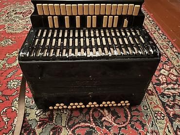 Akustik Akkordeon, İşlənmiş, Pulsuz çatdırılma lalafo.az -da Akustik Akkordeon, İşlənmiş, Pulsuz çatdırılma