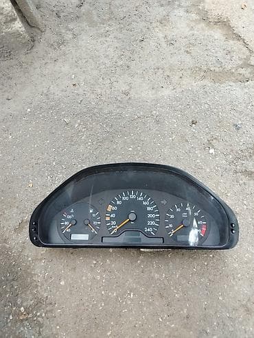 Mercedes-Benz 202, Оригинал, Германия, Б/у at lalafo.az Mercedes-Benz 202, Оригинал, Германия, Б/у