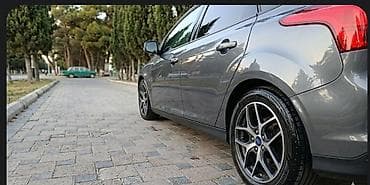 chevrolet niva satilir: Ford Focus sedan – benzinli, avtomat ötürücülü, boz rəng. Şəhər və — 2