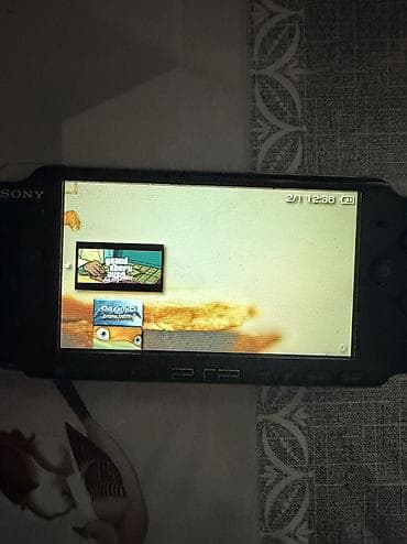 playstation xbox 360: Sony PSP (PlayStation Portable) oyun konsolu – qara rəng. Komplekt: - — 5