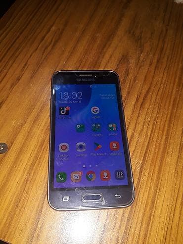 Samsung Galaxy J1 2016, 8 GB, rəng - Qara, İki sim kartlı