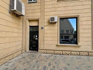 avto karavan: Mərkəzdə, Port Baku yaxınlığında, 28 May və Kövkəb Səfərəliyeva — 4