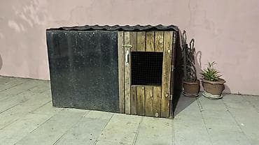vəşi itlər: Taxta it evi / volyer - Material: ön hissəsi taxta panellər, yan və — 3