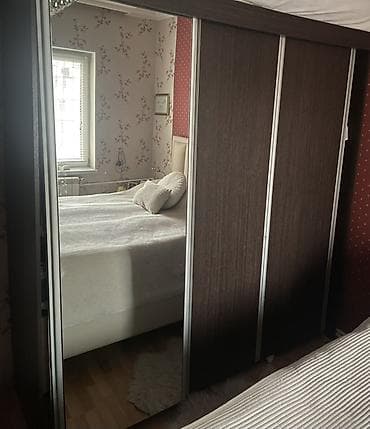 3 qapılı, Güzgülü, Qəhvəyi, Taxta, Kupe, Düz dolab