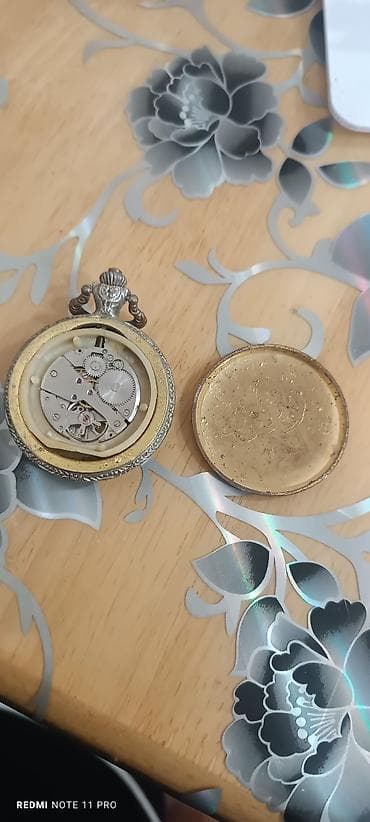 smart saat mi: SAIHO cib saatı – mexaniki, açılan qapaqlı model - qizil suyuna — 2