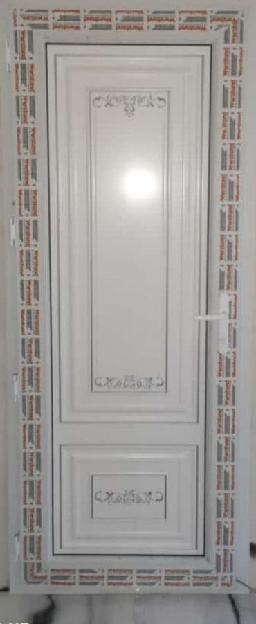 plastik qapılar: Yeni Plastik qapı Zamok və çərçivə ilə, Zəmanətli, Pulsuz quraşdırma, Pulsuz çatdırılma, Ünvandan götürmə, Rayonlara çatdırılma — 13