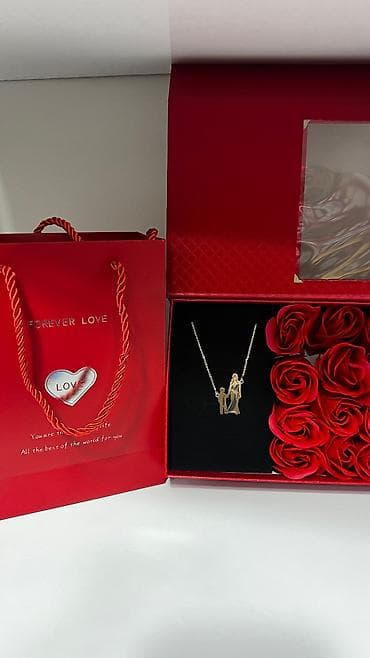 green witch saat: Dəstə daxildir: Boyunbağı — 1