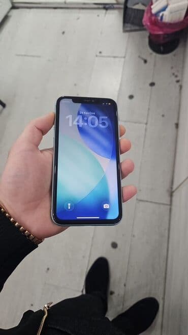 prodat iphone: IPhone 11, Yaşıl, Face ID — 1