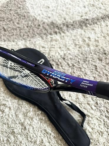 Raketkalar: Məhsul: Tennis raketləri dəsti Tərkib: - Crane Pro Advantage II — 4
