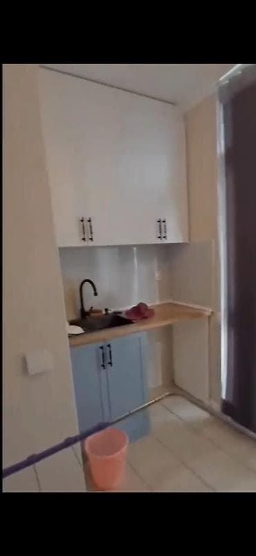 Mənzil alıram: Baki biznes unverstin qarşisi 16 /5. 1 otaq 2 otaqa duzəlib uzun — 8