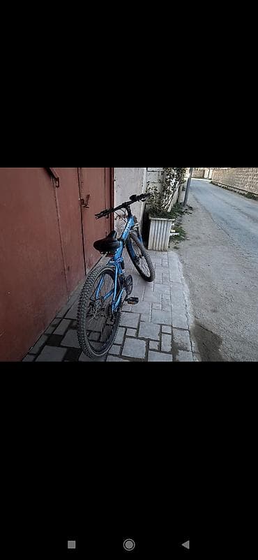 velesibetler: Məhsul: Dağ/şəhər tipli velosiped Xüsusiyyətlər: - Rəng: mavi - — 2