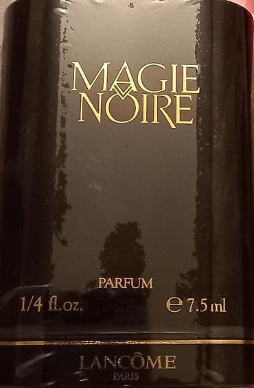 Məhsul: İki ətir paketi 1) Lancôme Magie Noire Parfum - Brend