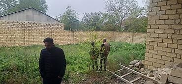midada ev satilir: 5 otaqlı, 150 kv. m, Kredit yoxdur, Təmirsiz — 4