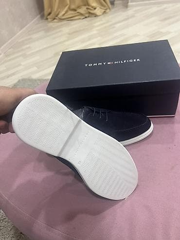 kişi: Tommy Hilfiger kişi ayaqqabısı - Model: Loafer/derby hibrid üslubunda — 2