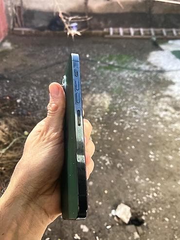 Bentley: IPhone 13 Pro Max, 128 GB, Alpine Green, Face ID — 3