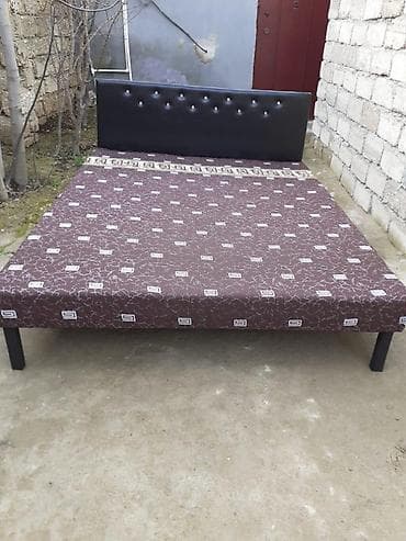 Çarpayı Taza hazırı var Çatdırılma münasib qiymata 1 nafarlik 50