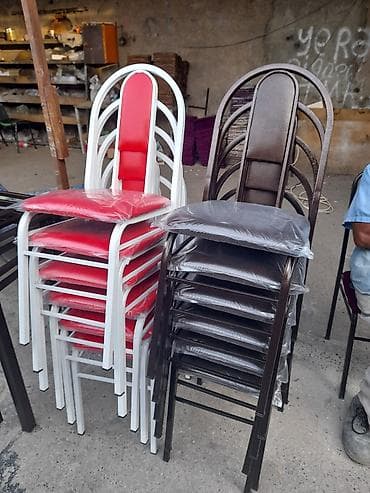 Stol və stul - gözəl mətbəx dəstimiz. Bağ evlərinizi, kafelərinizi