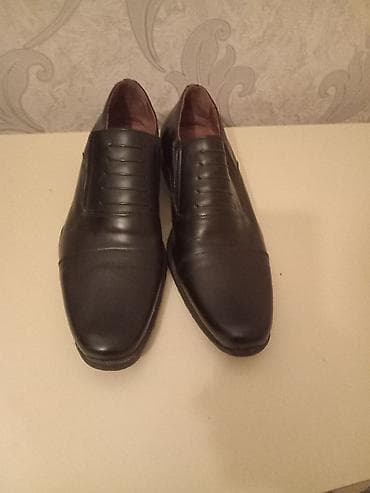 Кроссовки и спортивная обувь: Размер: 43, цвет - Черный, Новый — 2