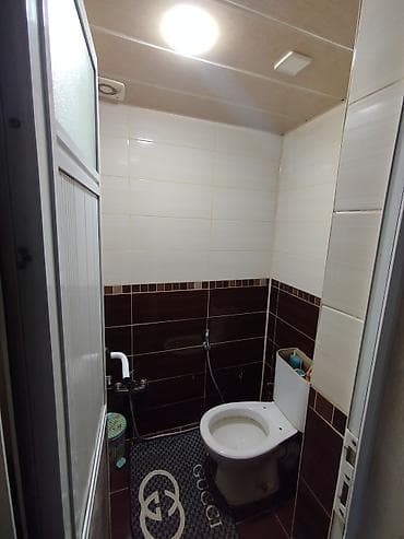 ev ve bag: 3 otaqlı, 200 kv. m, Orta təmir — 10