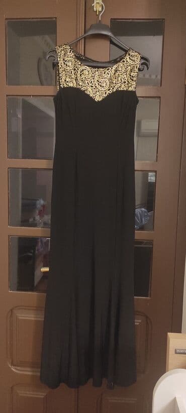 женское платье трансформер: Ziyafət tədbirləri üçün nəzərdə tutulmuş qara rəngli, uzun qadın donu — 1