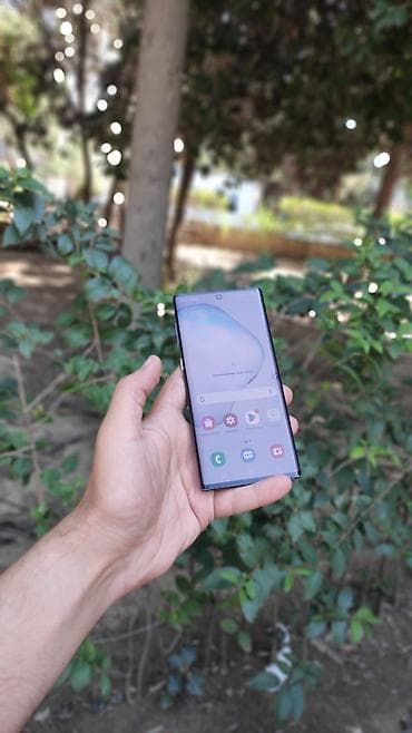 tv box android 10: Samsung Note 10, 256 GB, rəng - Gümüşü, Barmaq izi — 2