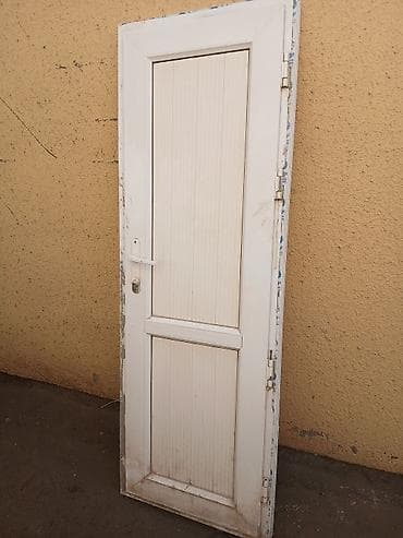 Крепежные изделия: Ağ rəngli PVC qapı - Material: PVC/plastik profil, iki panelli dizayn — 2