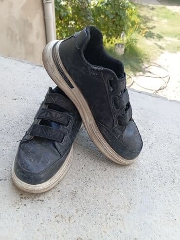 мужские кроссовки в баку: Hamisi birlikde 40 manata satiram ayaqbilarin sadece yaxsi yuyulmaga — 2