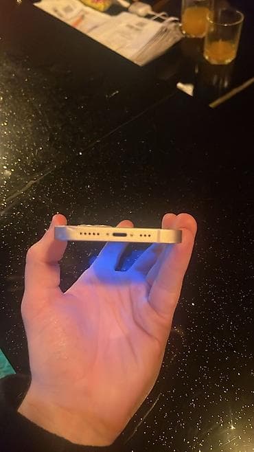 ayfon 6 barter: IPhone 13, Çəhrayı, Simsiz şarj — 5