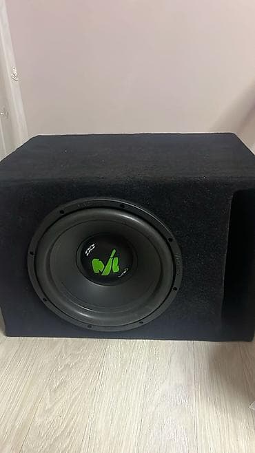 mi 12 t: SOUNDMAX avtomobil audio komplekti - Gücləndirici: Soundmax — 3