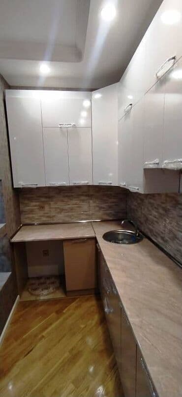 makler gence: 2 otaqlı, Yeni tikili, 65 kv. m — 10