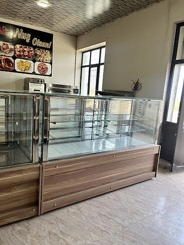 Biznes üçün avadanlıq: Soyuducu vitrin + kassa şkafı Çox az istifadə edilib. Yeni kimidir — 6