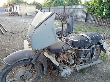 traktorlar t 28: Klassik yan qoşqulu motosiklet – sovet istehsalı köhnə. M model — 1